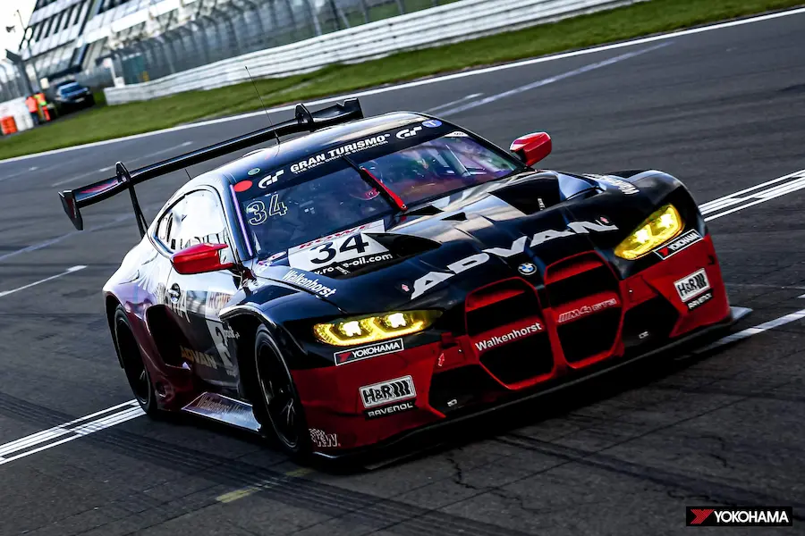 Auto con llantas Yokohama termina primero en la octava ronda de la Nürburgring Endurance Series 2023