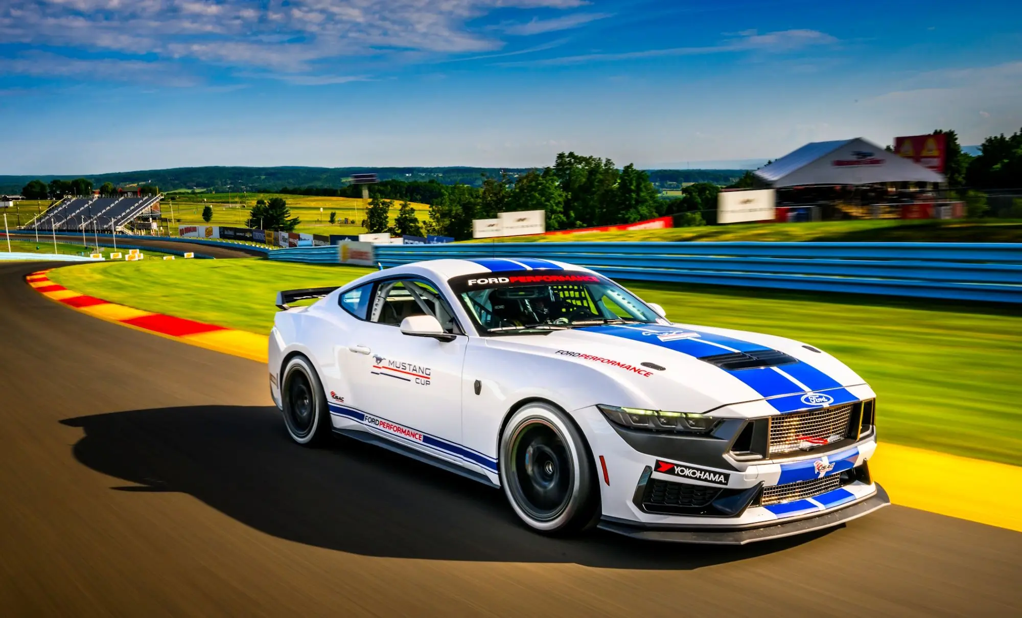 Yokohama Suministrará Neumáticos para la Nueva Mustang Cup de Ford